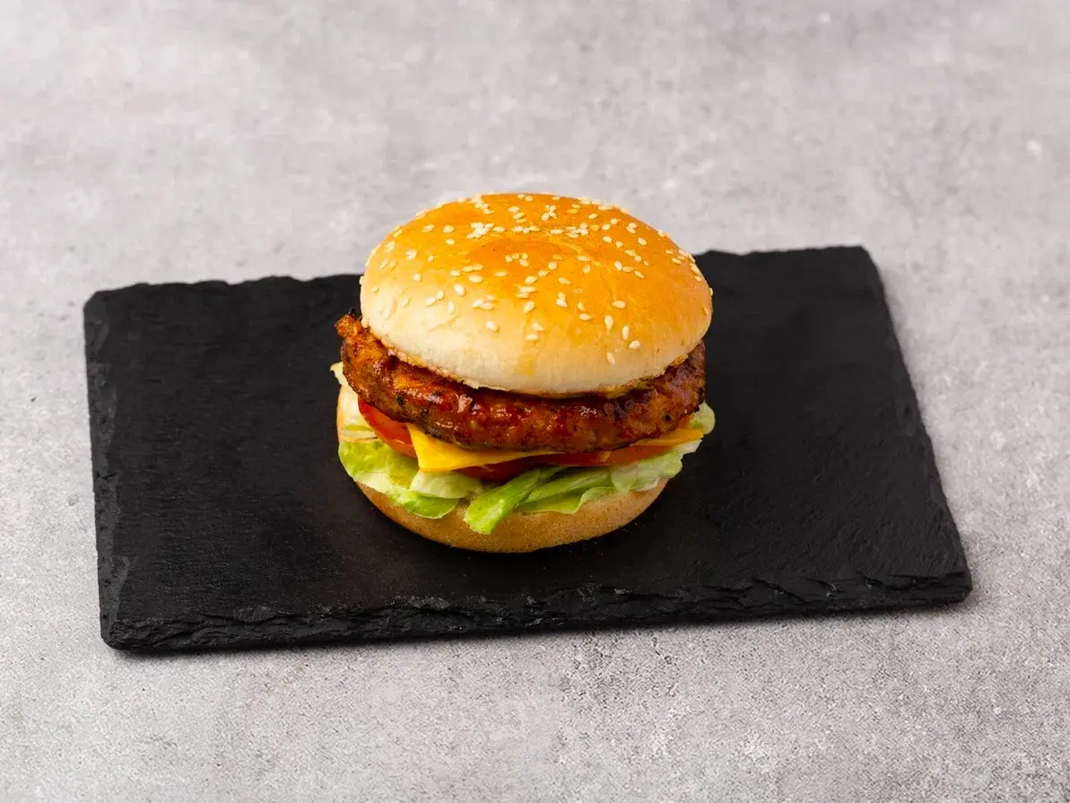 Чизбургер с телятиной
